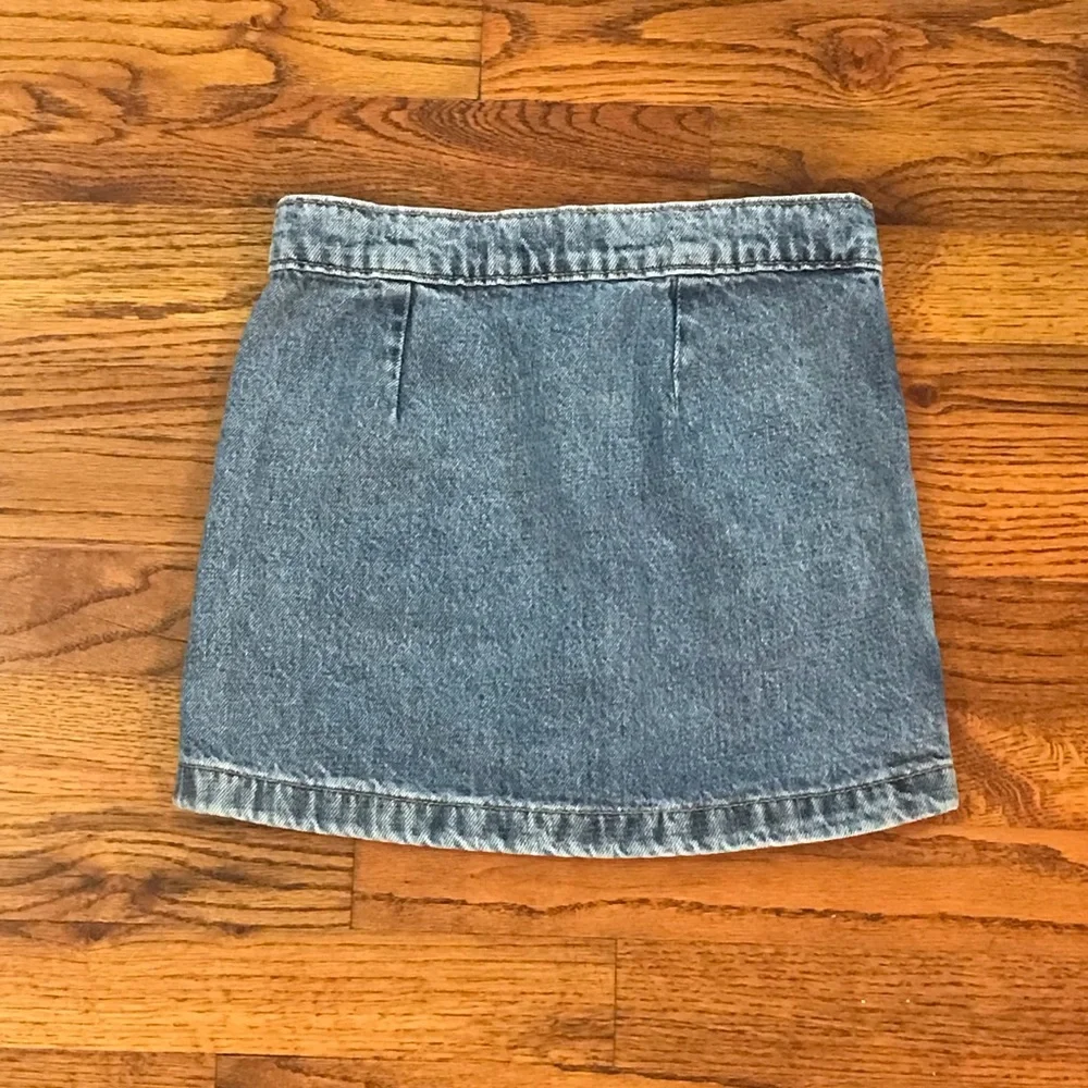 Old Navy Blue Jean Denim Skirt School Uniform Bottoms Girls 6 / 7 Small Pockets